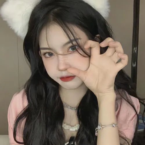 美女别慌，我的仙术每周刷新